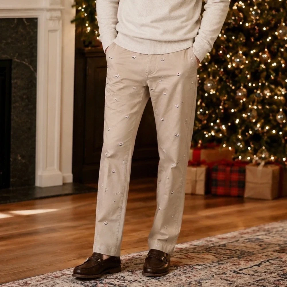 Vineyard Vines Boys Khaki Holiday Santa Hat Whale Embroidered Chino Pants 20 CR5